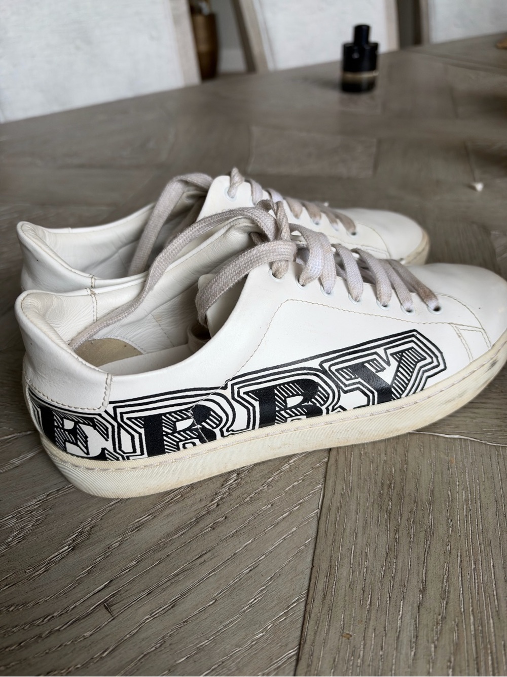 Burberry White Leather Sneakers with Black Logo Graphic size 38